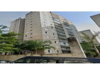 Apartamento com 1 vaga, 107m², Jardim Celeste