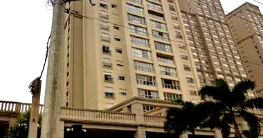 Apartamento Ocupado no Condomínio Alpha Square em Barueri/SP