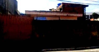 Casa com 2 quartos, 1 banheiro, 59m² construída, ocupada