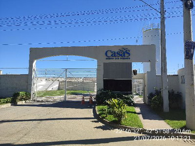 Casa com 2 quartos, 2 banheiros e 51,60 m²