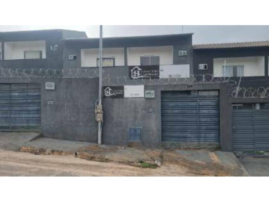 Casa em leilão com 107m² em Águas Lindas de Goiás