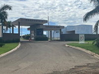 Chácara com 1.250m² em condomínio com segurança 24h