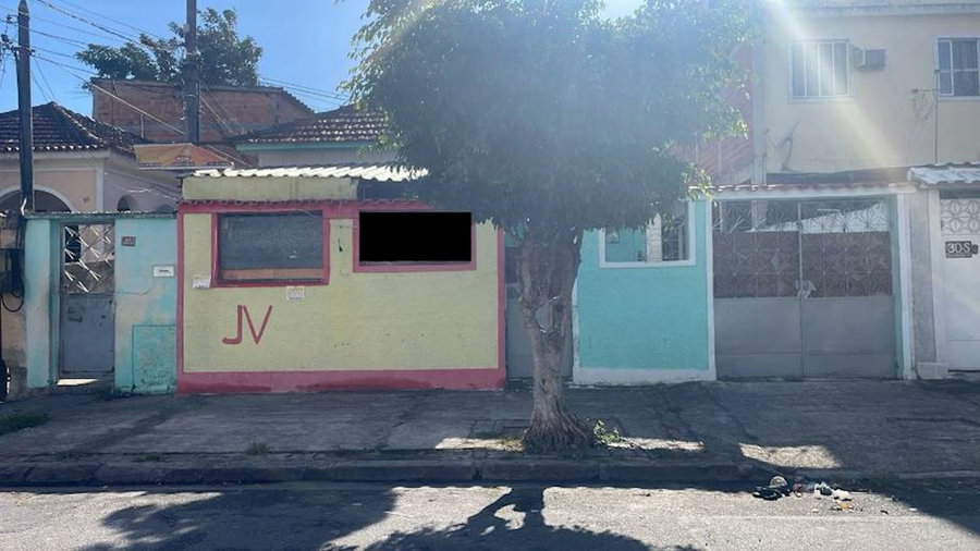 Casa em Rocha Miranda com 113m² de área construída e 550m² de terreno, ocupada