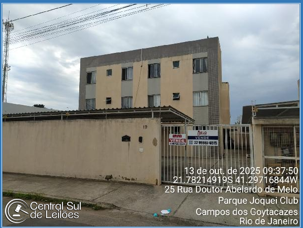 Apartamento com 2 quartos em Campos dos Goytacazes/RJ