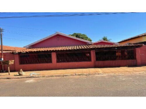 Casa em Quirinópolis com 145m² de Área Construída