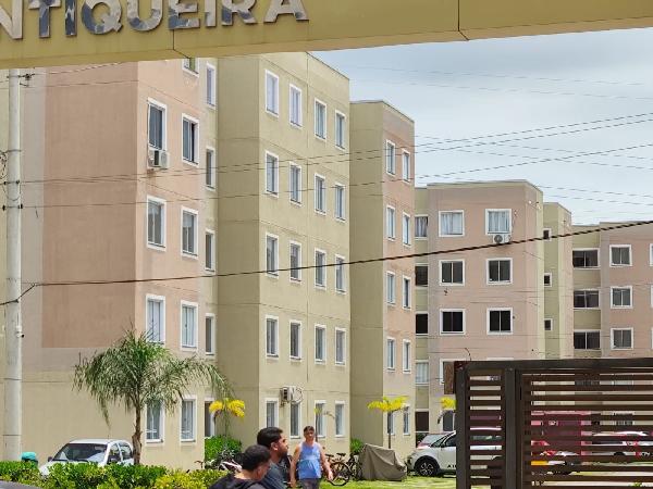 Apartamento com 2 quartos, 1 banheiro e 1 vaga