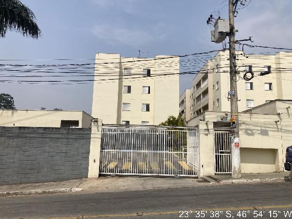 Apartamento 2 Quartos em Cotia com Área Privativa