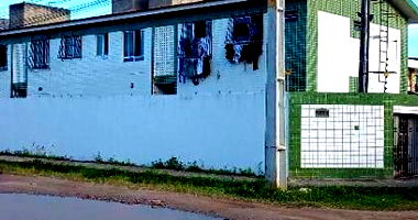 Casa Ocupada em Olinda com 2 Quartos