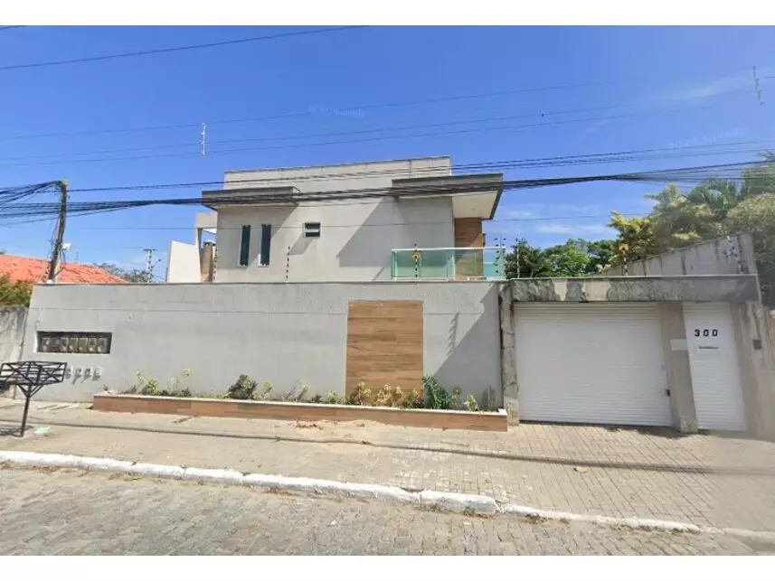 Casa com 3 quartos, 1 banheiro e 102,35m² construídos