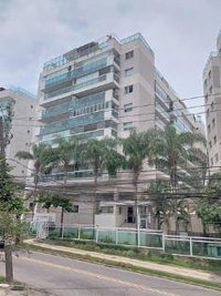 Apartamento na Estrada do Bananal - 81 m²