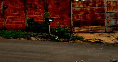 Casa 2 quartos, 1 banheiro, 1 vaga, 45,47m² construída, desocupada