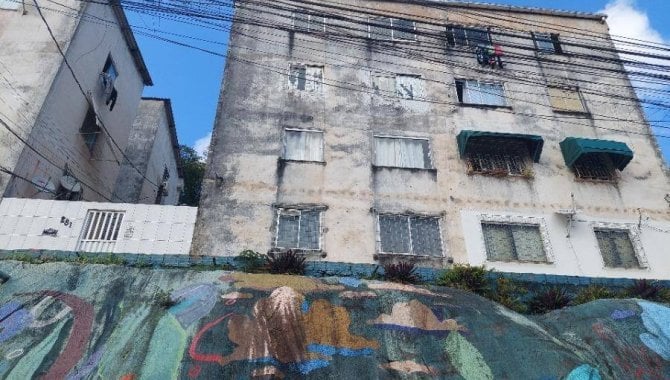 Apartamento com 2 Quartos em Salvador