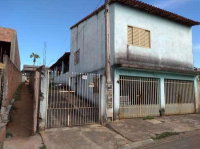 3 casas em Vila Belo Horizonte com 230m² e 400m² de terreno