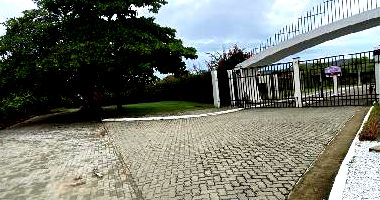 Terreno 254m² no Mangabeira com matrícula e IPTU regularizados