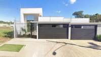 Casa com 203 m², 3 quartos, 2 banheiros, ocupada