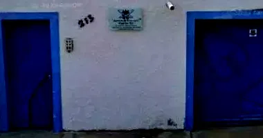 Casa Ocupada com 144,56m² de Área Construída em Leilão