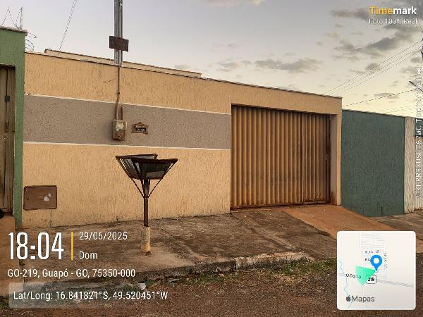 Casa com 3 quartos e 2 banheiros, área construída de 61.87m²