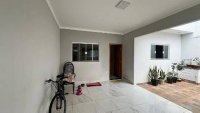 Casa desocupada 2 quartos, 2 banheiros e 1 vaga em Birigui/SP