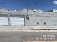 Casa com 3 quartos em Horizonte/CE