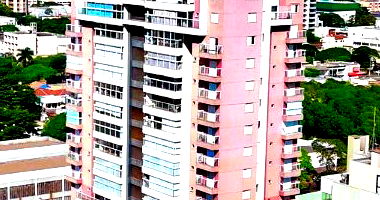 Apartamento 3 quartos, 3 banheiros, 2 vagas, 259m² construídos, desocupado