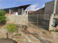 Casa com 312,50m² de terreno, 44,62m² construída, ocupada