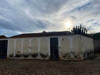Casa padrão com 3 quartos, 2 banheiros, 1 vaga, 176m² construída