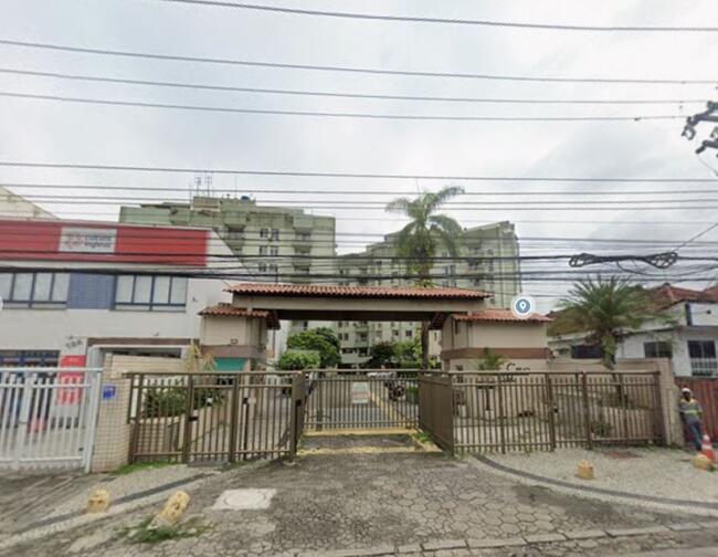 Apartamento duplex com 3 quartos e 2 vagas de garagem