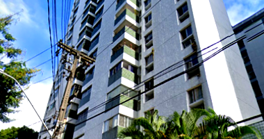 Apartamento Duplex com 4 Quartos e Dep. em Graças