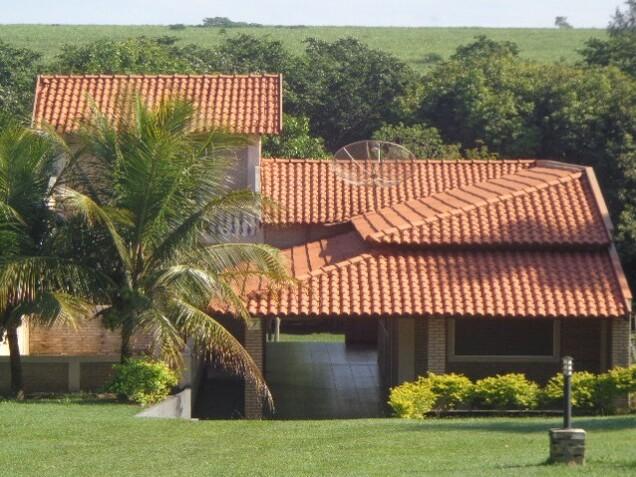 Casa com 1 quarto, 1 banheiro e 211,12m² área privativa