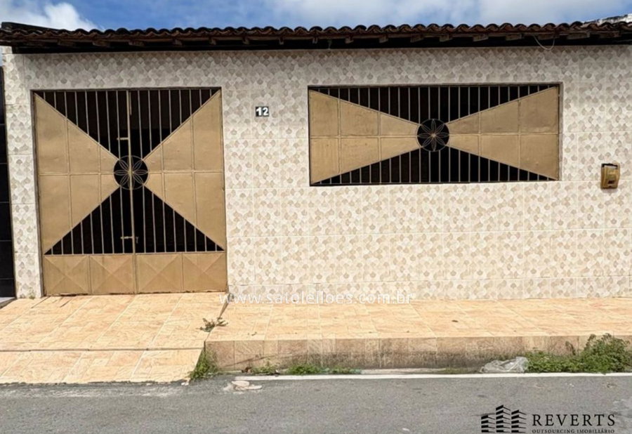 Casa ocupada de 3 quartos com 85,31m² e garagem
