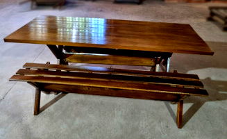 Conjunto de Mesa de Madeira para Churrasco com Bancos