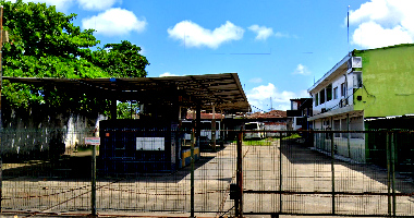 Imóvel Comercial com 571,36m² no Centro de São Vicente/SP