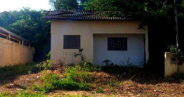 Casa com 2 Quartos e Área Privativa em Rondonópolis