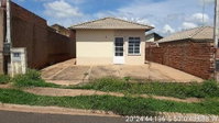 Casa com 2 quartos, 1 banheiro, vaga de garagem e 45,47m² construída