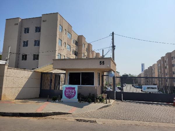 Apartamento com 2 Quartos e Área Privativa em Santa Cruz