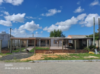 Atraente Fração Ideal 50% de Residência com 112m² e Terreno 400m²