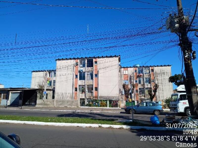 Apartamento com 2 Quartos em Canoas/RS