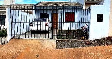 Casa com 2 quartos e 57,9m² de área em Floresta/PR