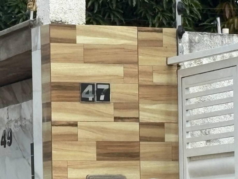 Casa com 2 quartos, 1 banheiro, 91,3m² construída, ocupada