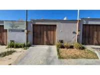 Casa em condomínio com 110m² em Senador Canedo/GO