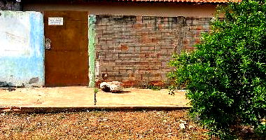 Casa com 2 Quartos e Área de Serviço em São Simão