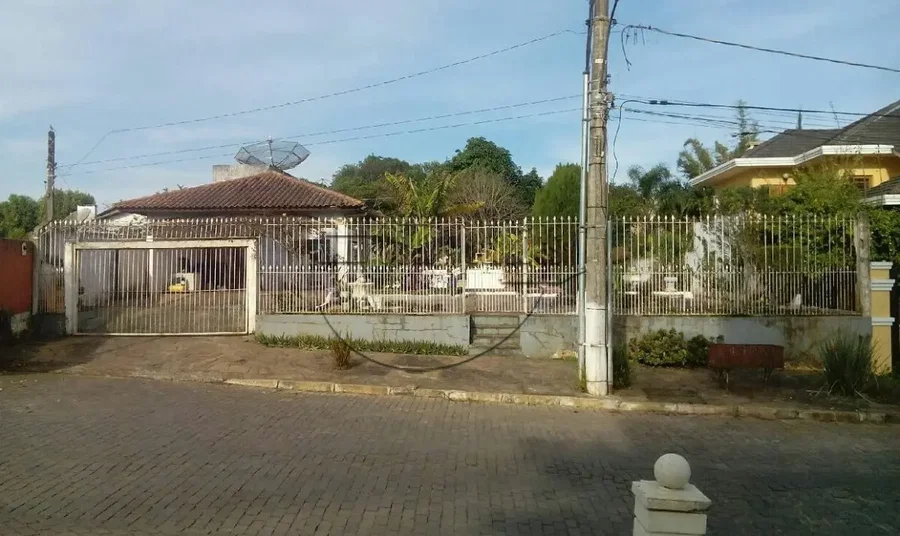 Terreno Urbano com Edificação em Gravataí/RS