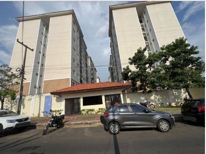Apartamento com 2 quartos, 75m²
