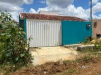 Casa com 2 quartos, 1 suíte e 1 vaga de garagem