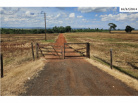 Sítio com 12,48 hectares e casa em Itumbiara/GO