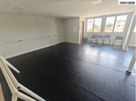Sala comercial com 38,02 m², alugada, em centro comercial