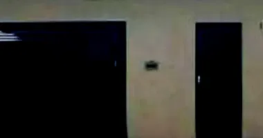 Casa padrão com 3 quartos, 2 banheiros, 2 vagas, 233m² construída, ocupada