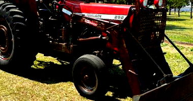 Trator Massey Ferguson 292 Ano 1992 com Plaina Dianteira