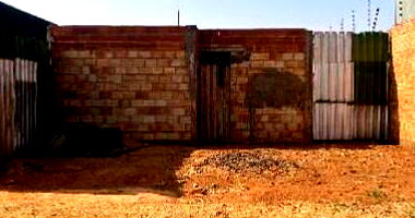 Terreno com 200m² de área privativa e terreno, sem ocupação informada