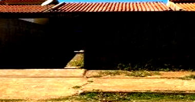 Casa no Condomínio Residencial Mazurek com 216m² de terreno